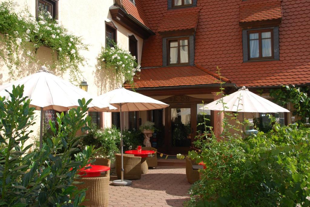 Hotel Krone Laudenbach  Exterior photo